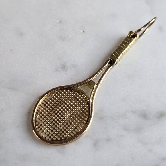Womens Vintage Estate 14k Yellow Gold Tennis Racquet Pendant 2.7g E7340